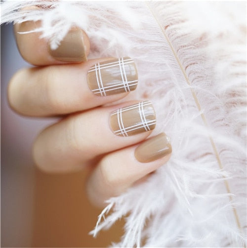 24pcs/set Fake Nails Lattice Grid Design Artificial French Multiple Colors False Nails Tips Press on Nails with Glue Sticker