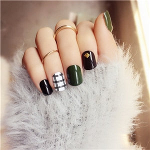 SPRING - WINTER COLLECTION FALSE NAILS