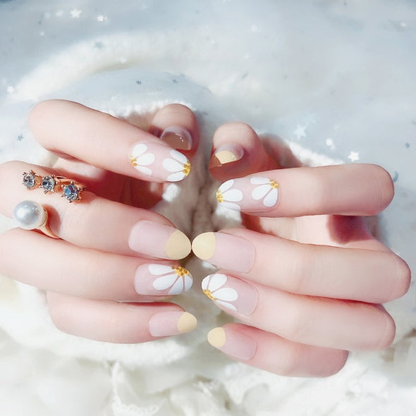 SPRING - WINTER COLLECTION FALSE NAILS