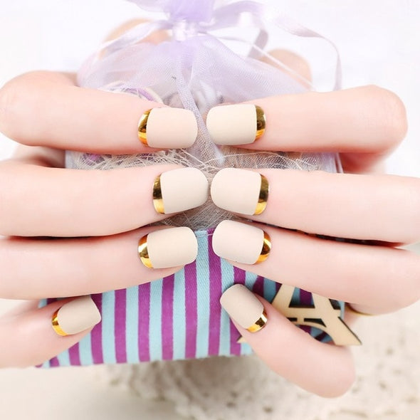 24Pcs Elegant Wine Red Christmas New Year Fake Nails Press on Nail Artificial Nail Tips with Glue Sticker Faux Ongles Unhas Gift