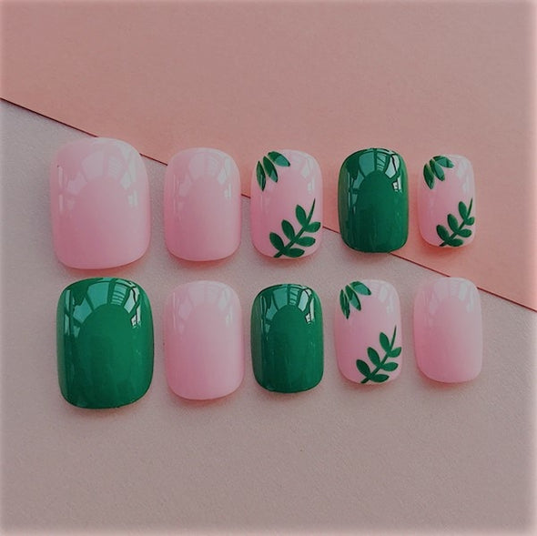 24Pcs Elegant Wine Red Christmas New Year Fake Nails Press on Nail Artificial Nail Tips with Glue Sticker Faux Ongles Unhas Gift