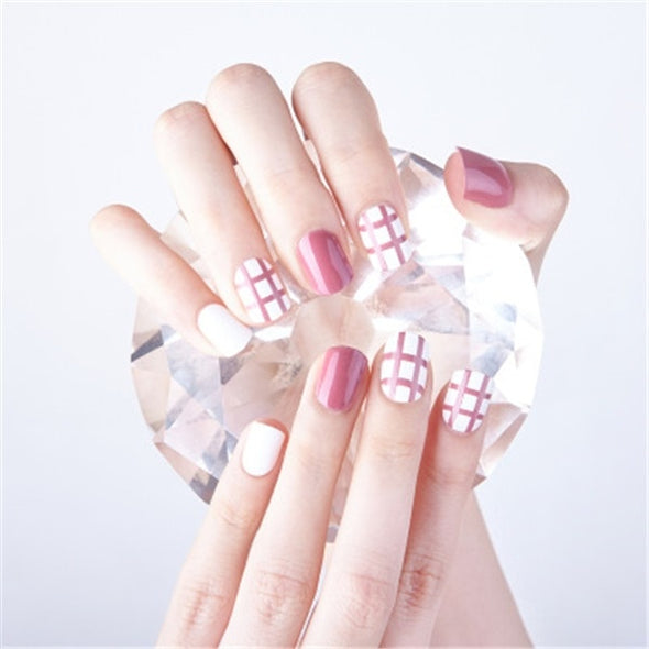 24Pcs Elegant Wine Red Christmas New Year Fake Nails Press on Nail Artificial Nail Tips with Glue Sticker Faux Ongles Unhas Gift